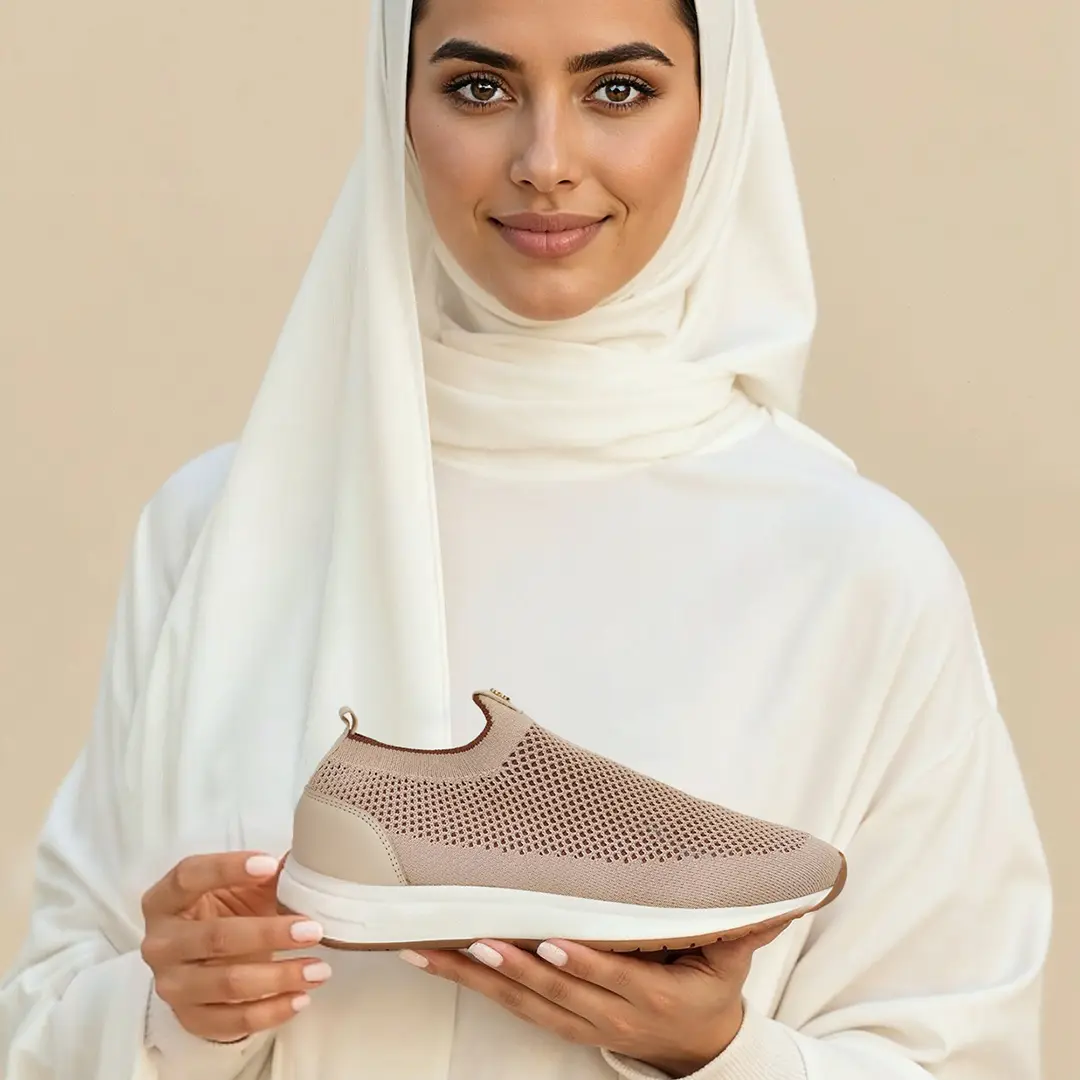 Chic Casual Sneakers for Women